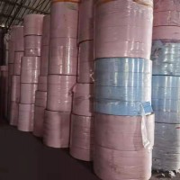 4000一吨涤纶木浆水刺布，50g，粉色，兰色20吨